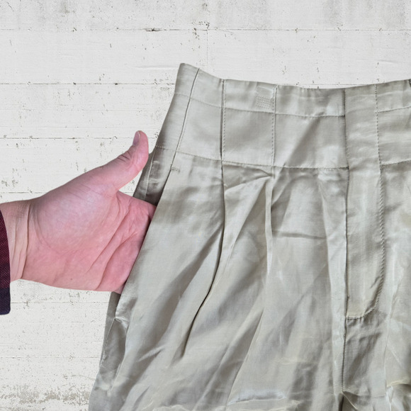 Banana Republic Gold Shiny High Waisted Satin Shiny Cargo Cropped Pants Size 4 - Picture 4 of 10